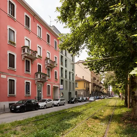 Lägenhet Luminoso Trilocale Certosa - Mirable Pm