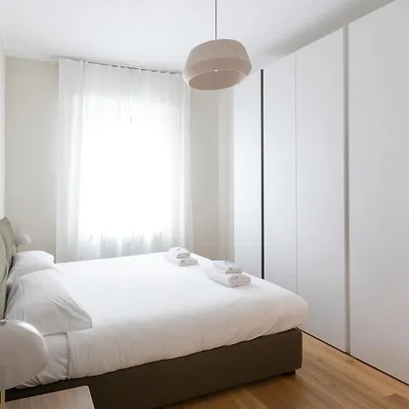 Luminoso Trilocale Certosa - Mirable Pm شقة *
