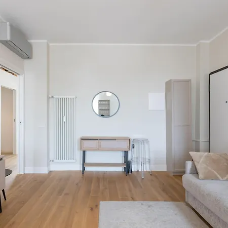 아파트 Luminoso Trilocale Certosa - Mirable Pm *